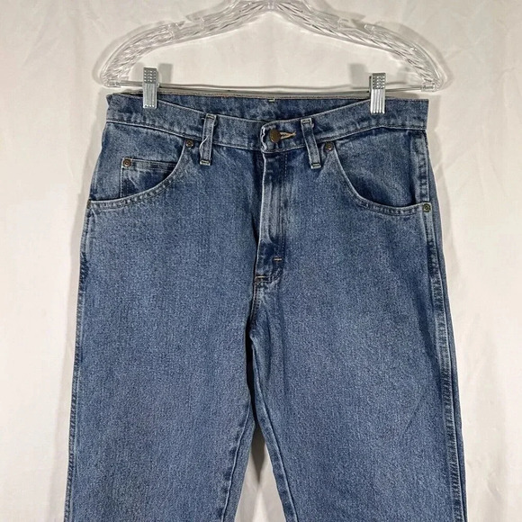 Wrangler Blues Jeans Men's 32 x 30 Medium Wash 5 Pockets 100% Cotton Work - Picture 2 of 9